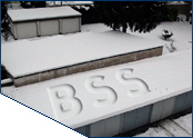 BSS versinkt im Schnee